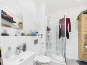 Badezimmer  Lütt Immobilien - Kiel Hansastraße