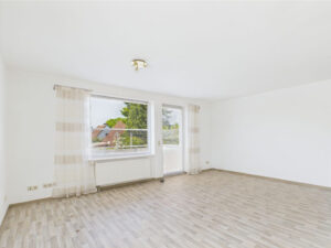 Großes Zimmer Einliegerwohnung