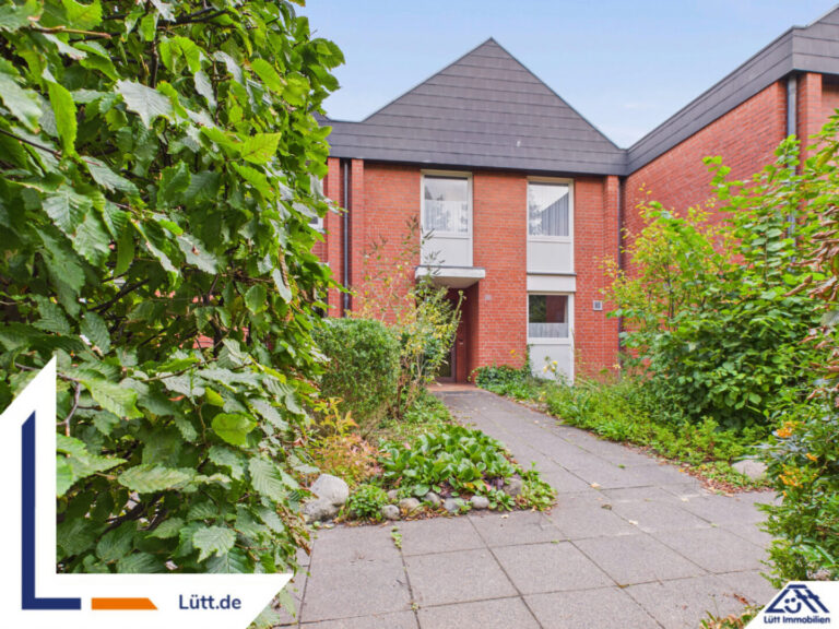 Titelbild - Vorderansicht - Lütt Immobilien - Kronshagen