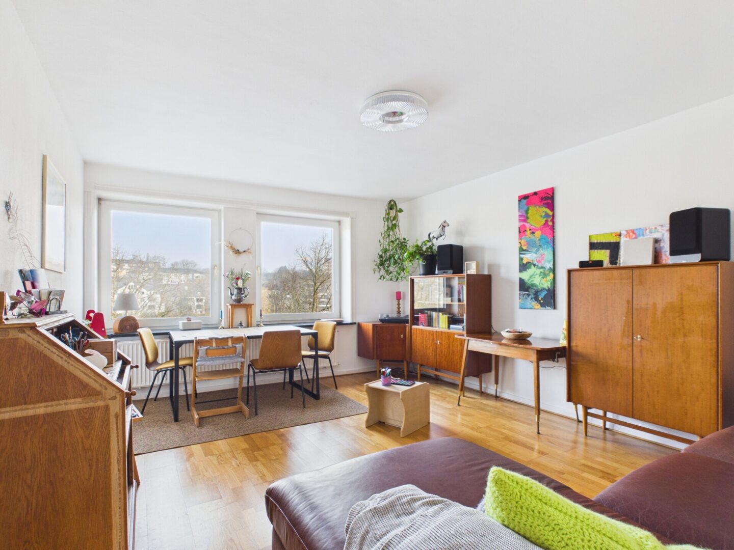 Wohnzimmer - Lütt Immobilien Kiel.jpg