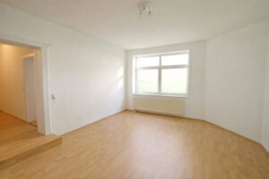 Zimmer 2 - Lütt Immobilien Kiel