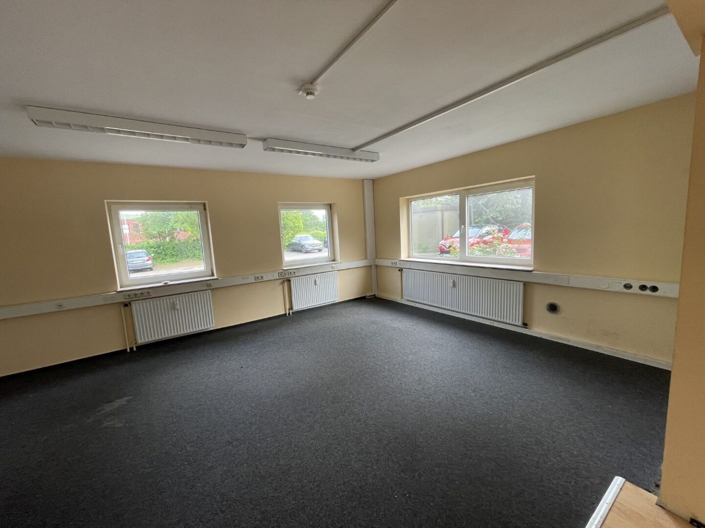 Büro - Lütt Immobilien