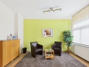 Wartebereich - Lütt Immobilien - Malente