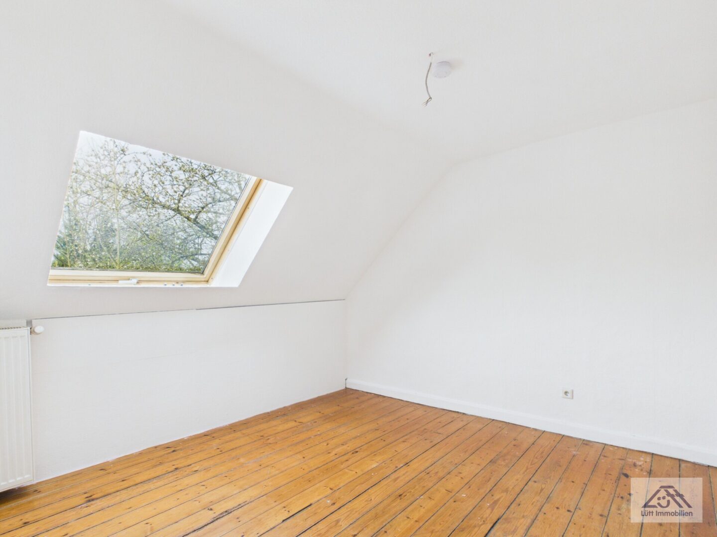 Zimmer 3 DG Altbau