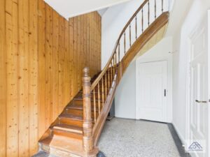 Treppe Altbau