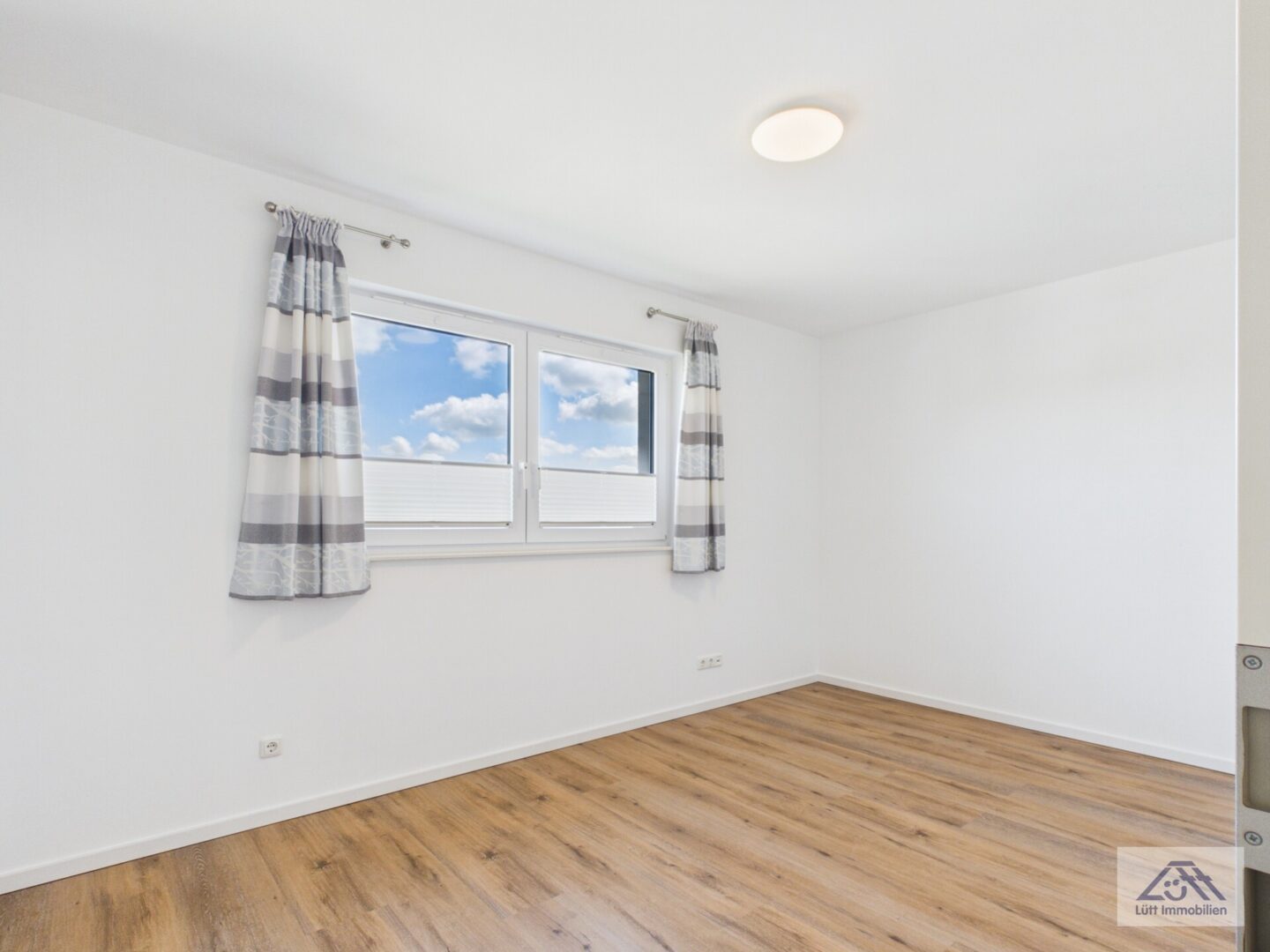 Schlafzimmer.jpg
