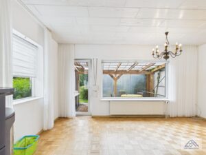 Wohnzimmer EG Blick zum Garten