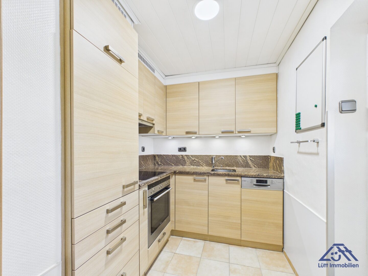 Küche - Lütt Immobilien - Kiel