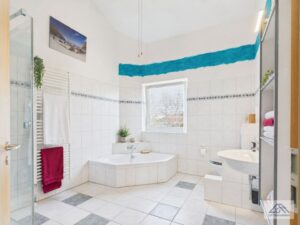 Bad DG - Lütt Immobilien Kiel