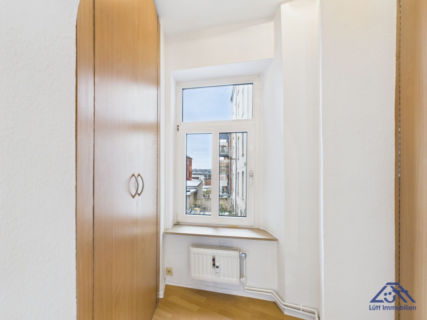 Schrankraum - Lütt Immobilien