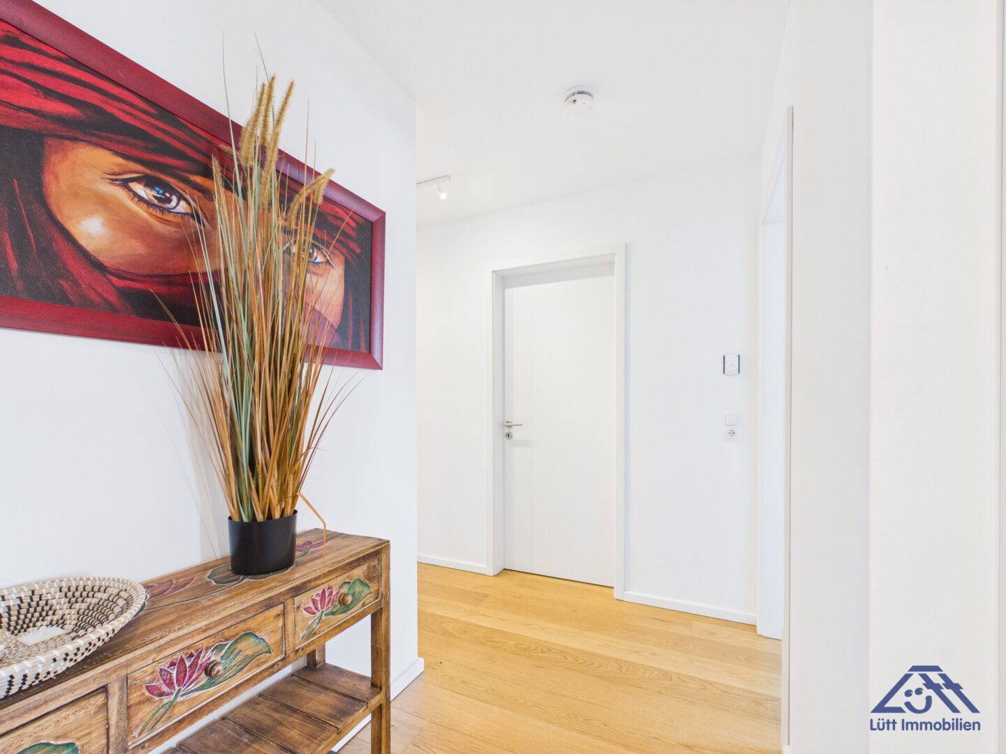 Marthastraße - Lütt Immobilien Kiel - Flur