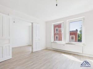 Verbindungstür -  Lütt Immobilien - Kiel Gaarden