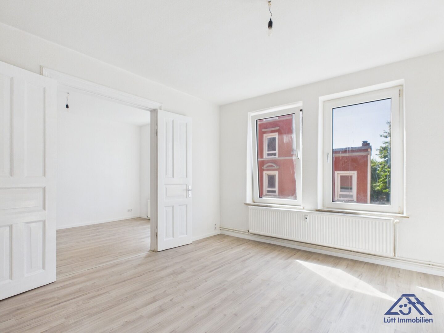Verbindungstür -  Lütt Immobilien - Kiel Gaarden
