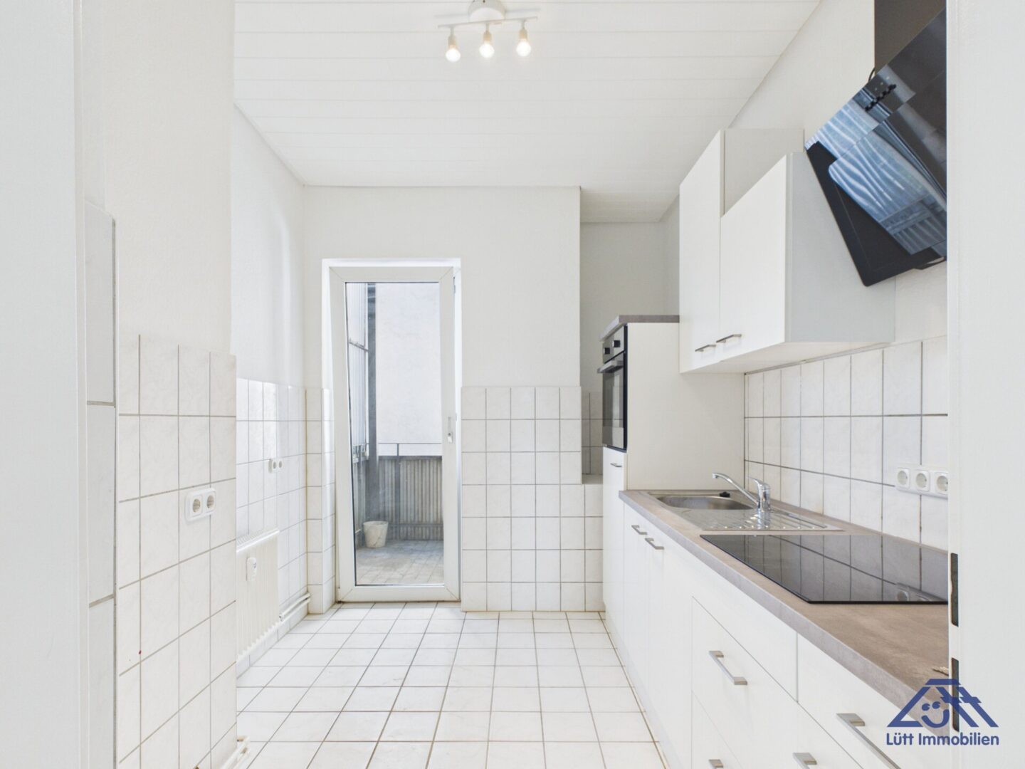 Küche -  Lütt Immobilien - Kiel Gaarden
