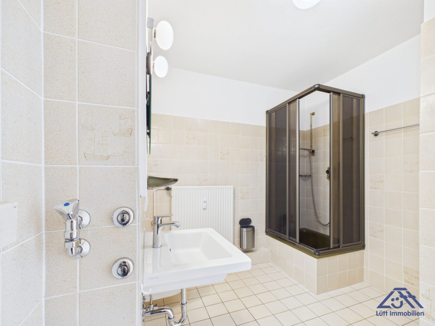 Bad-Dusche-Luett-Immobilien-Kiel-Mettenhof