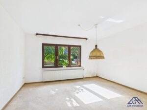 Zimmer Fluransicht - Lütt Immobilien - Kiel