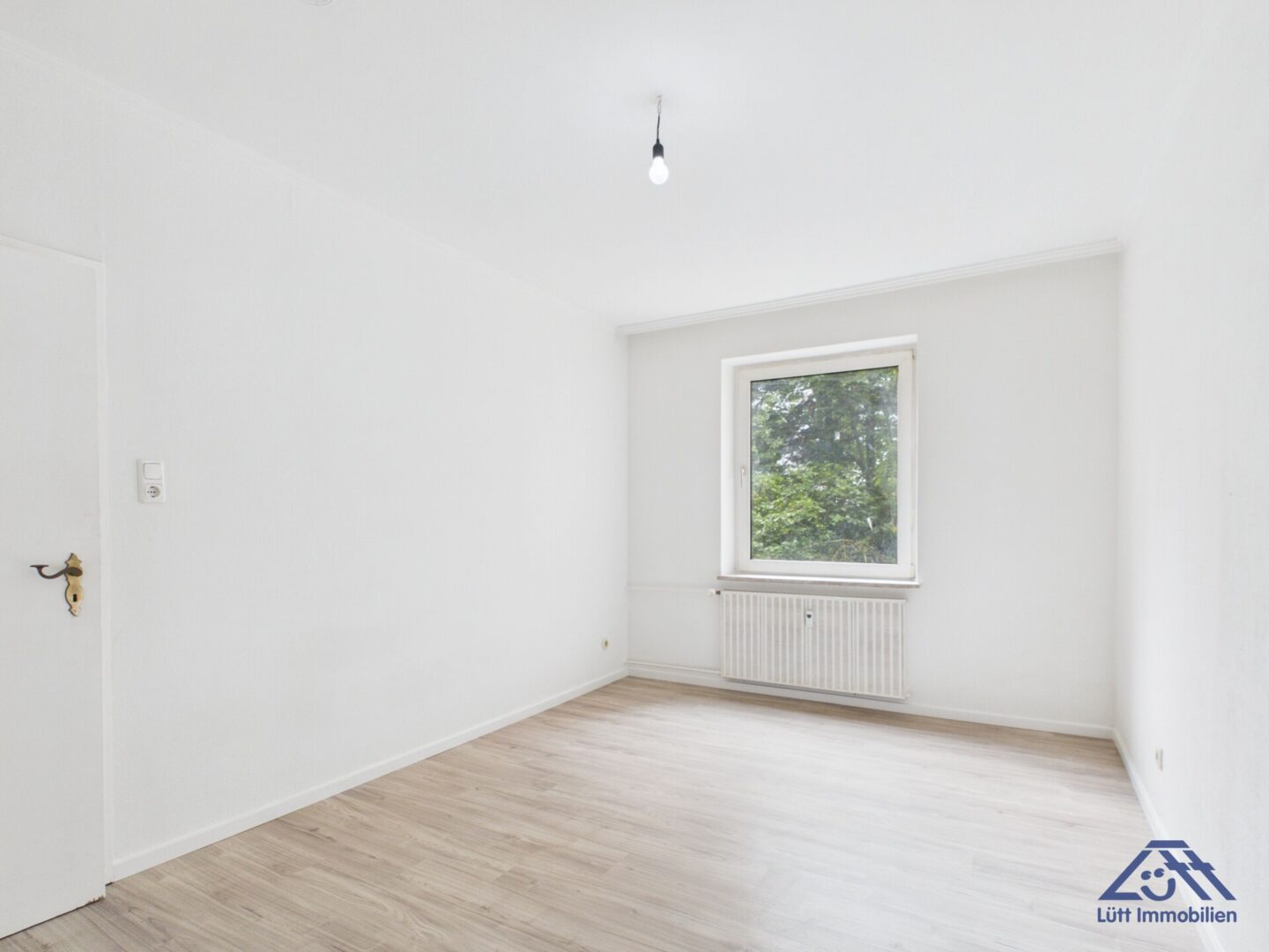 Schlafzimmer-Luett-Immobilien-Kiel-Gaarden