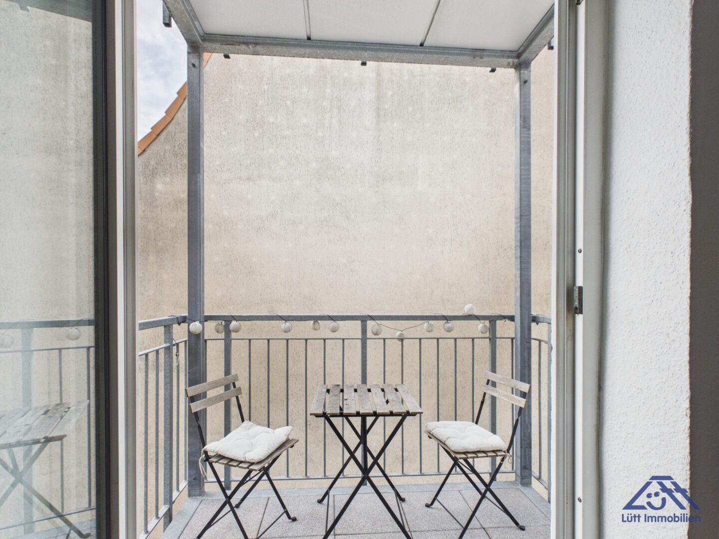 Balkon-Luett-Immobilien-Kiel-Suedfriedhof