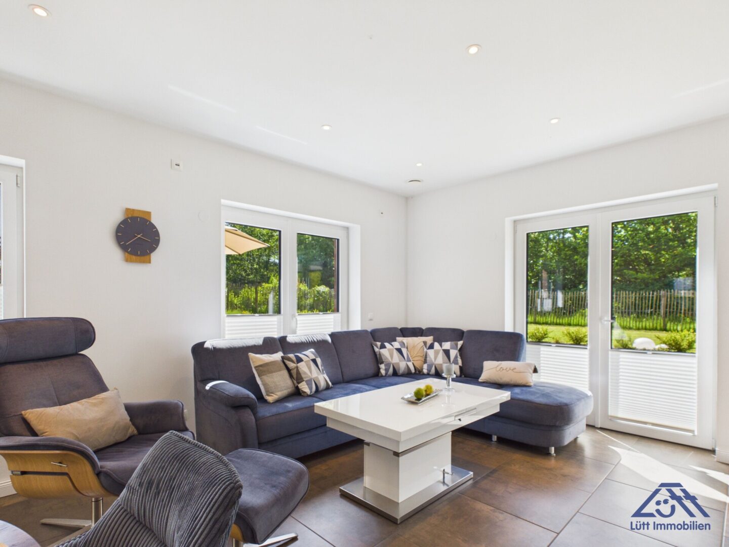 Wohnzimmer EG - Lütt Immobilien Selent