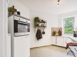 Kueche-02-Luett-Immobilien-Kiel-Gaarden