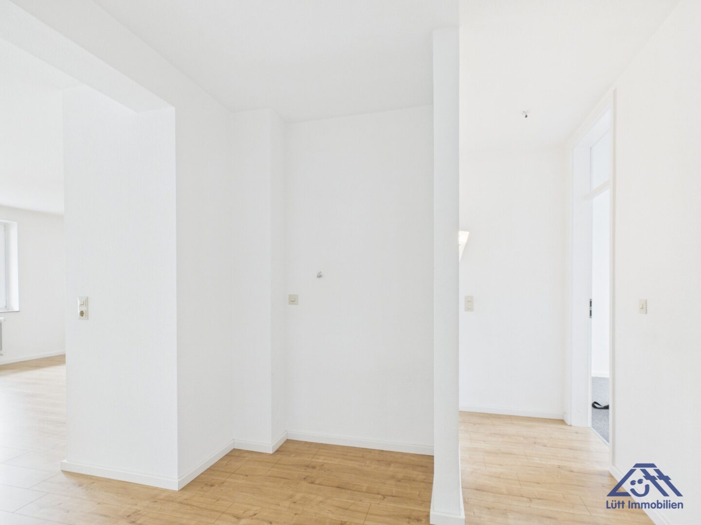 Diele-Luett-Immobilien-Kiel-Mettenhof