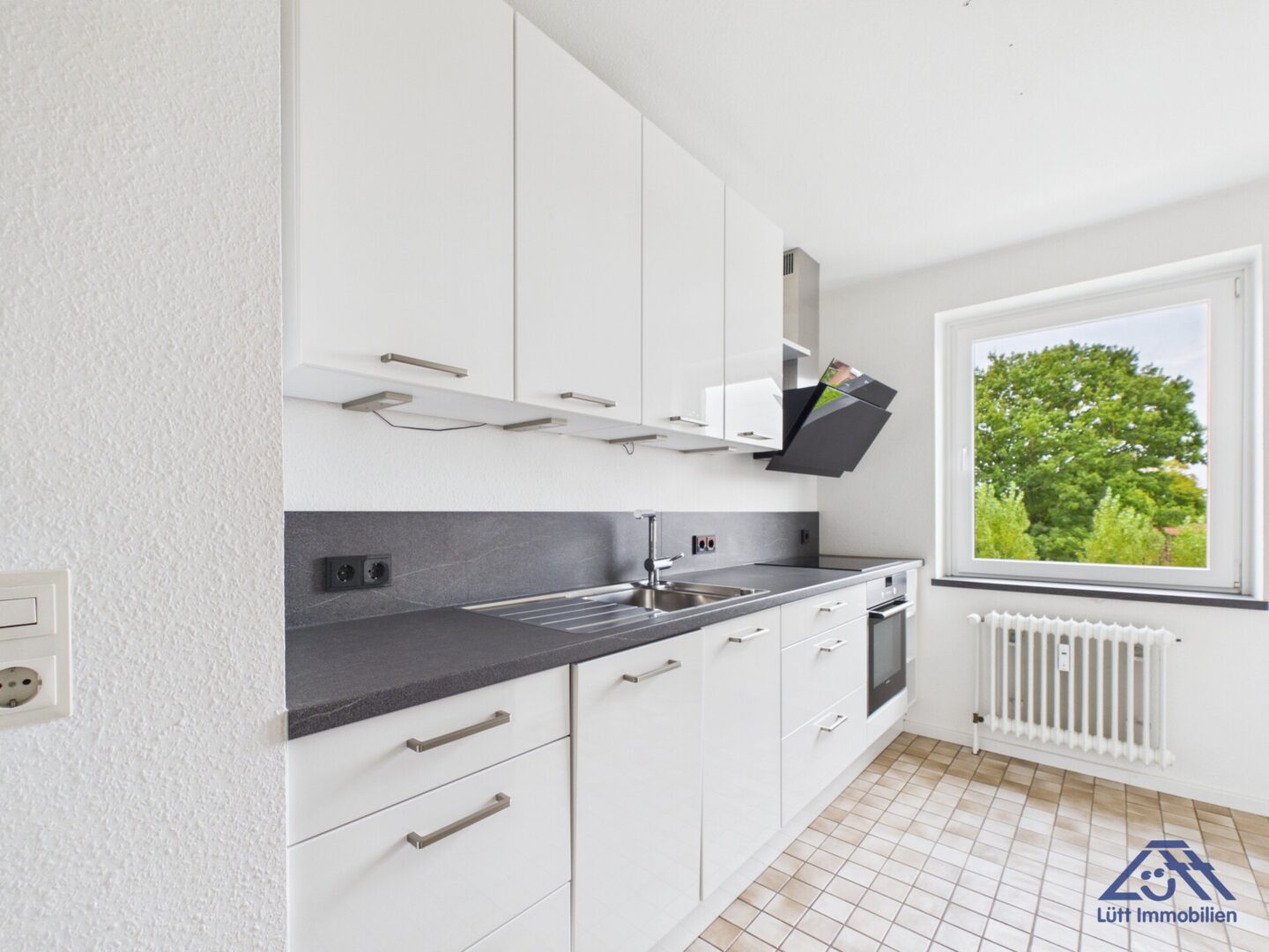 Kueche-Luett-Immobilien-Kiel-Mettenhof