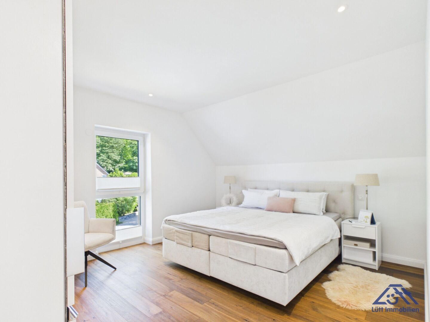 Schlafzimmer DG - Lütt Immobilien Selent