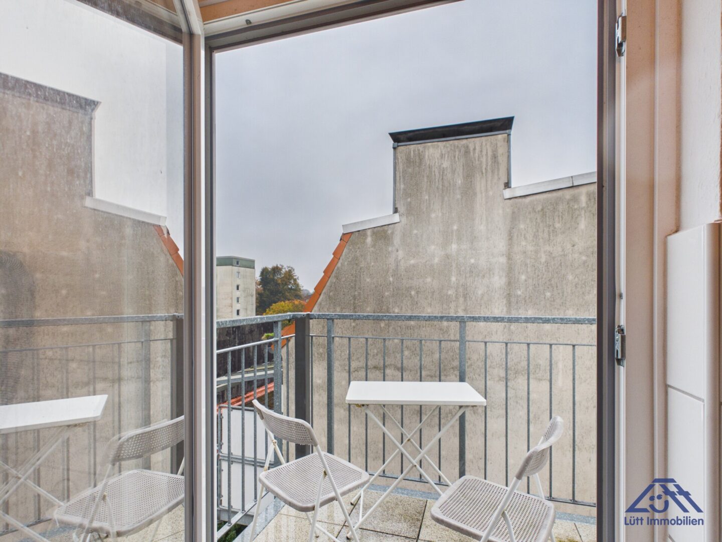 Balkon - Lütt Immobilien - Südfriedhof