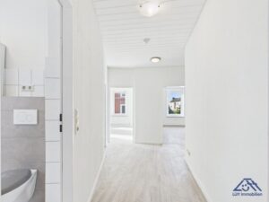 Flur-Luett-Immobilien-Kiel-Gaarden.jpg