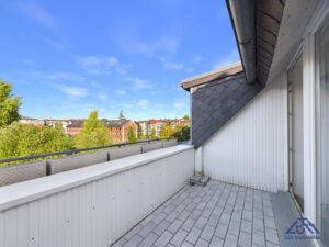 Balkon zum Hinterhof - Lütt Immobilien - Adalbertstraße