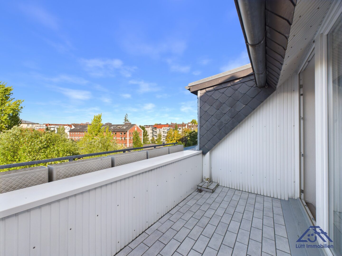 Balkon zum Hinterhof - Lütt Immobilien - Adalbertstraße