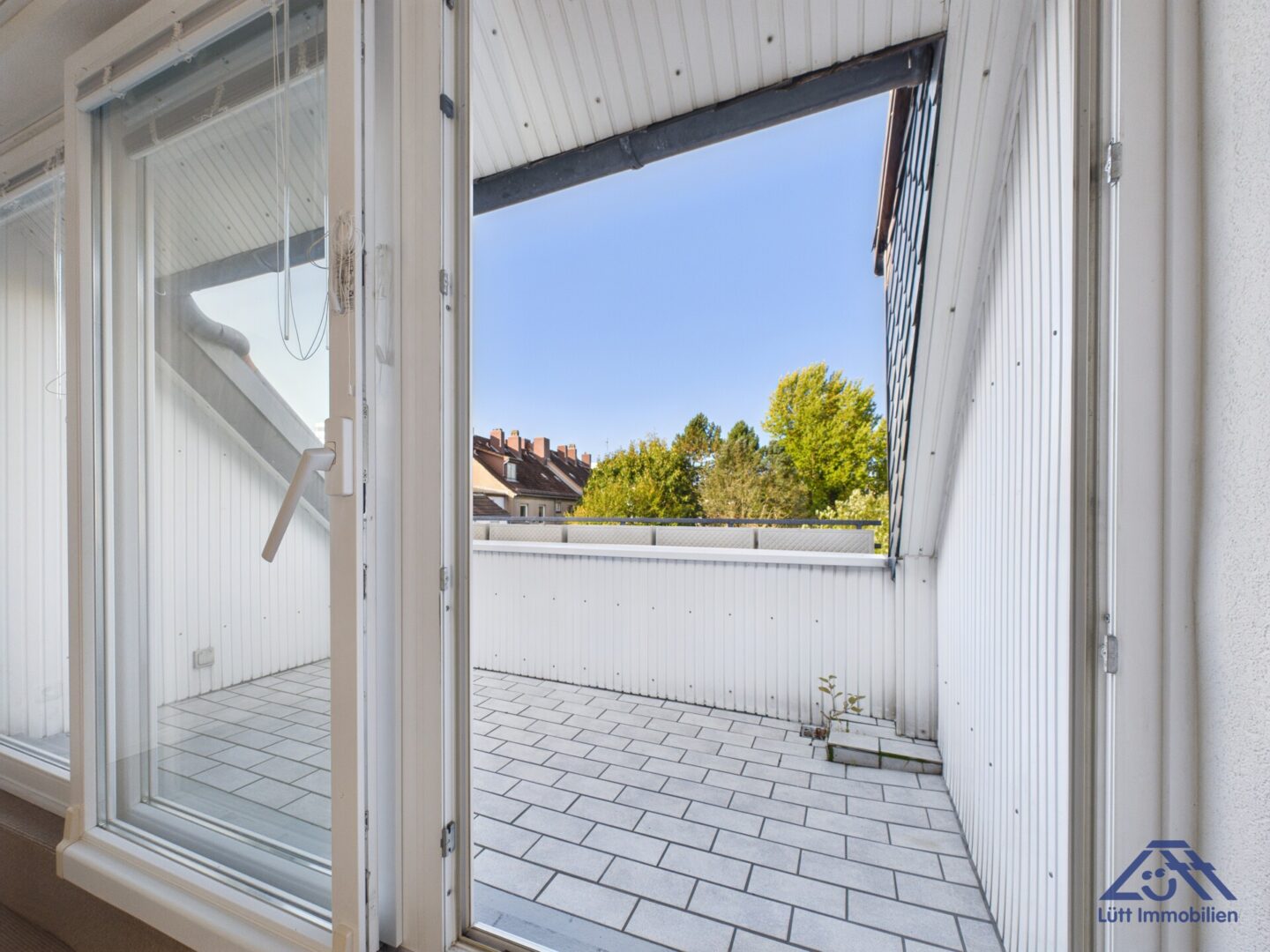 Zugang Balkon - Lütt Immobilien - Adalbertstraße