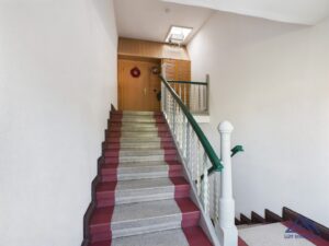 Treppenhaus - Lütt Immobilien - Adalbertstraße