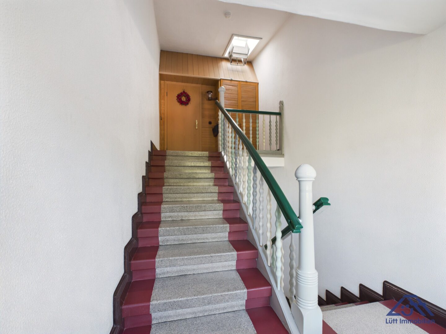Treppenhaus - Lütt Immobilien - Adalbertstraße